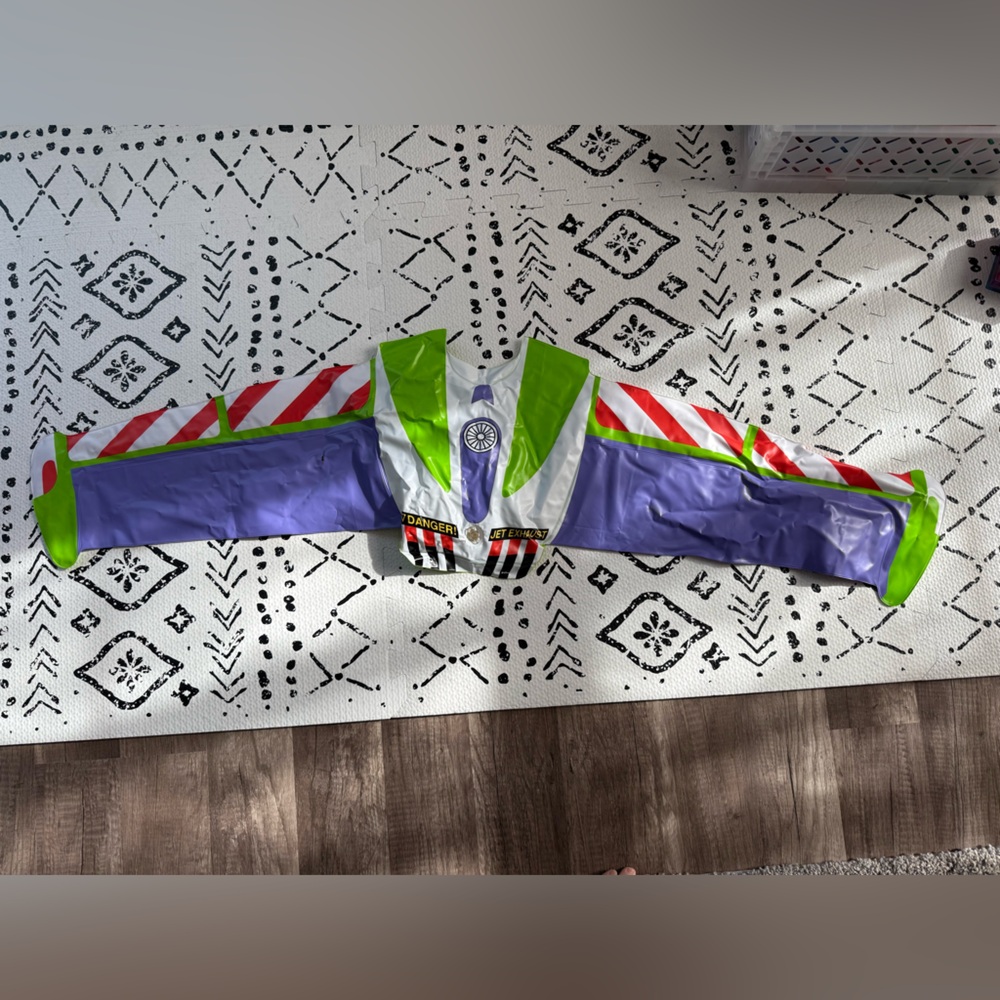Buzz light years kids inflatable wings Halloween costume